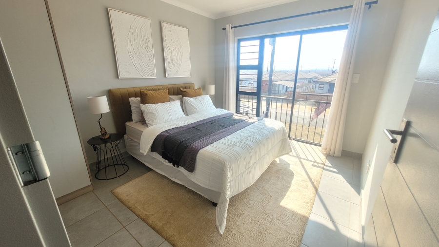 4 Bedroom Property for Sale in Protea Glen Gauteng