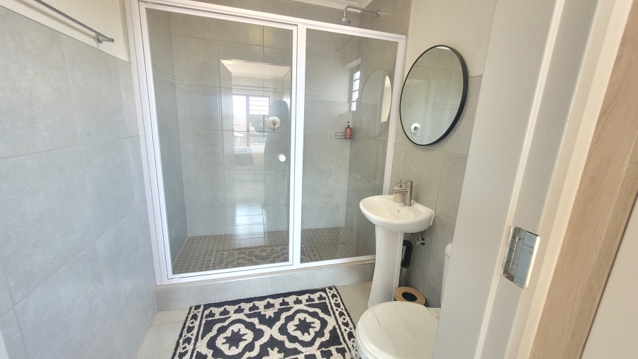 4 Bedroom Property for Sale in Protea Glen Gauteng