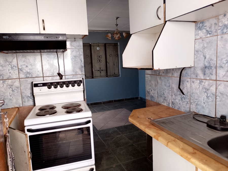 2 Bedroom Property for Sale in Mahube Valley Gauteng