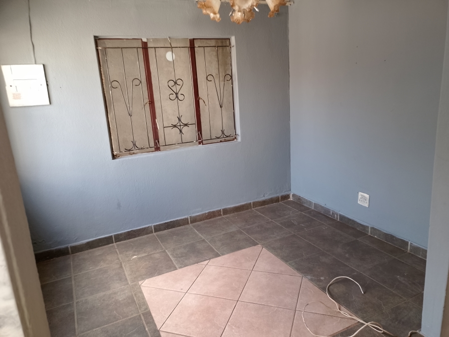 2 Bedroom Property for Sale in Mahube Valley Gauteng