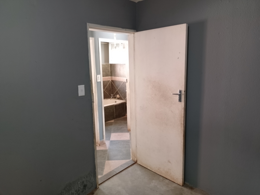 2 Bedroom Property for Sale in Mahube Valley Gauteng