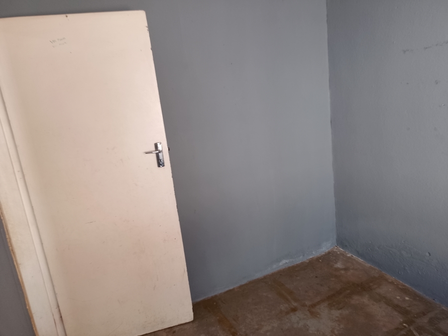 2 Bedroom Property for Sale in Mahube Valley Gauteng