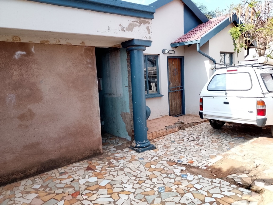 2 Bedroom Property for Sale in Mahube Valley Gauteng