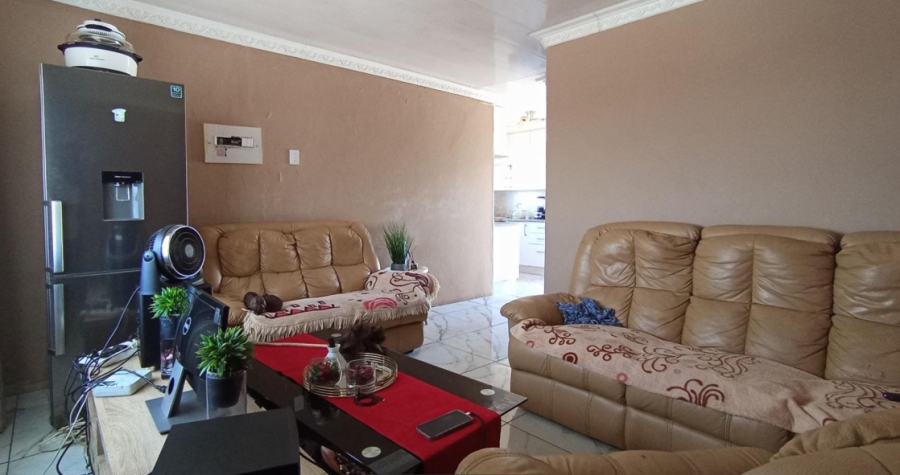 3 Bedroom Property for Sale in Soshanguve A Gauteng