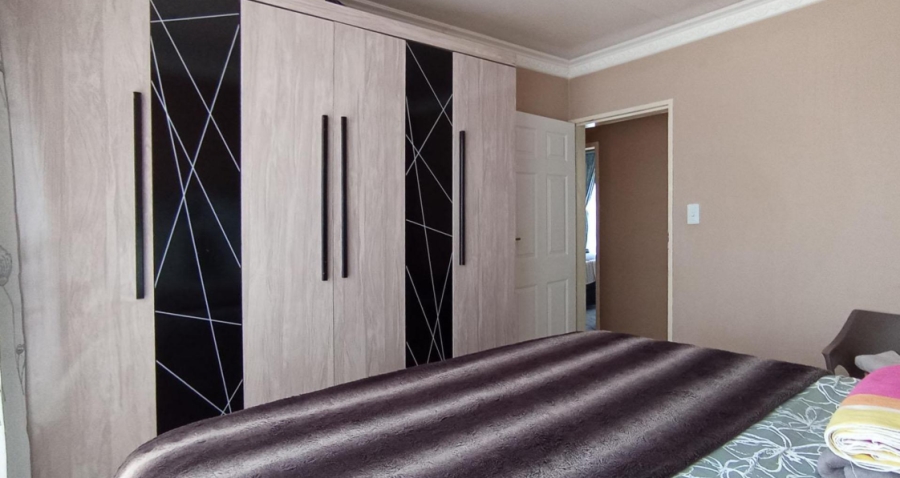 3 Bedroom Property for Sale in Soshanguve A Gauteng