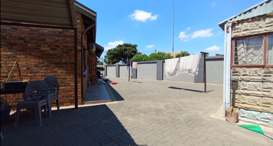 3 Bedroom Property for Sale in Soshanguve A Gauteng