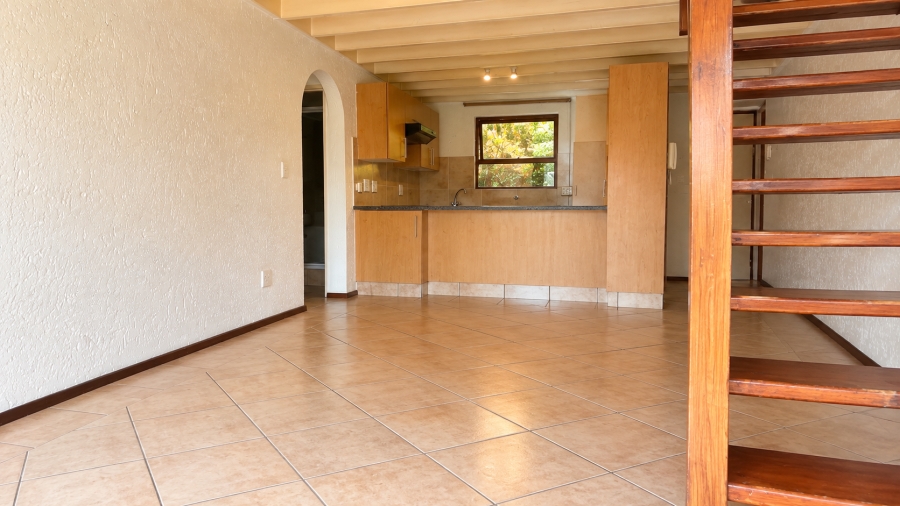 1 Bedroom Property for Sale in Pineslopes Gauteng