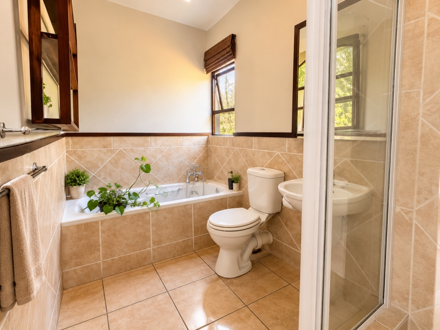 1 Bedroom Property for Sale in Pineslopes Gauteng