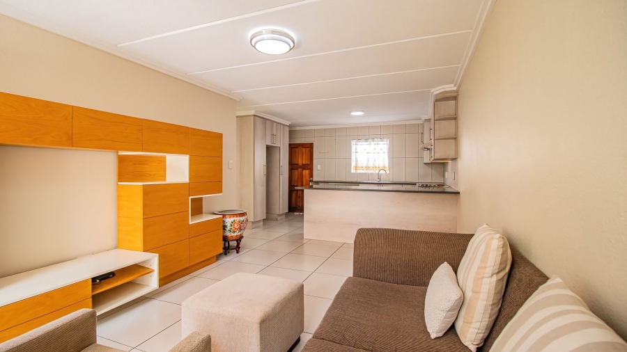 To Let 2 Bedroom Property for Rent in Liefde en Vrede Gauteng