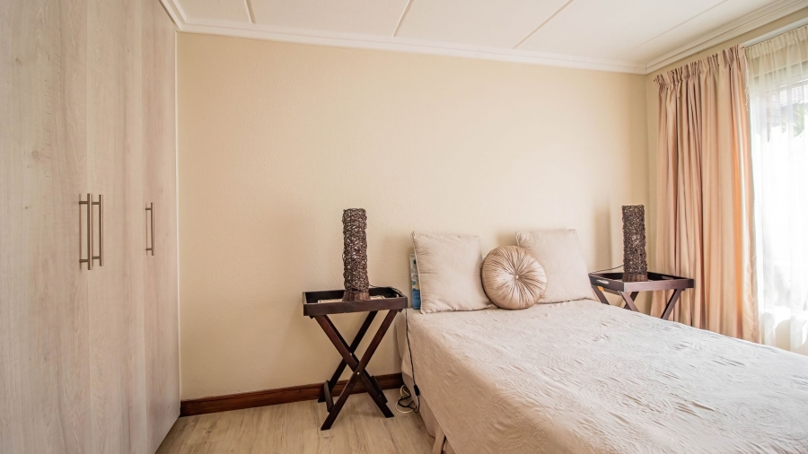 To Let 2 Bedroom Property for Rent in Liefde en Vrede Gauteng