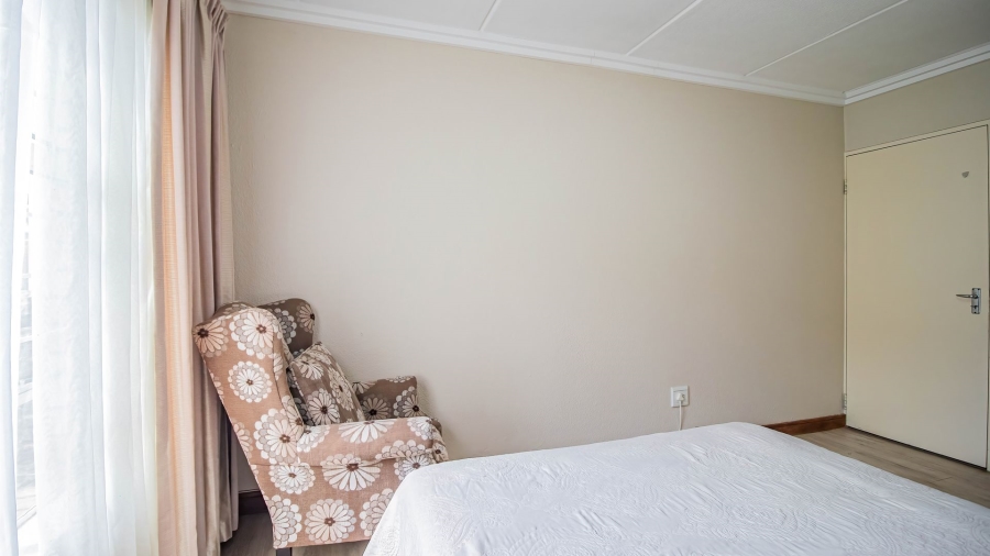 To Let 2 Bedroom Property for Rent in Liefde en Vrede Gauteng