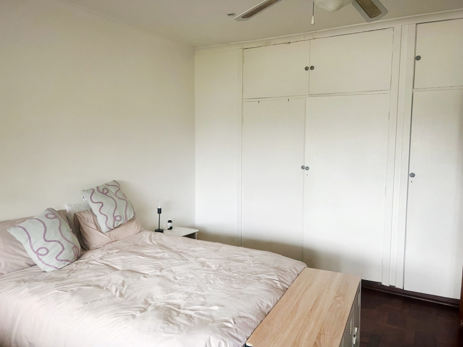To Let 1 Bedroom Property for Rent in Waverley Gauteng