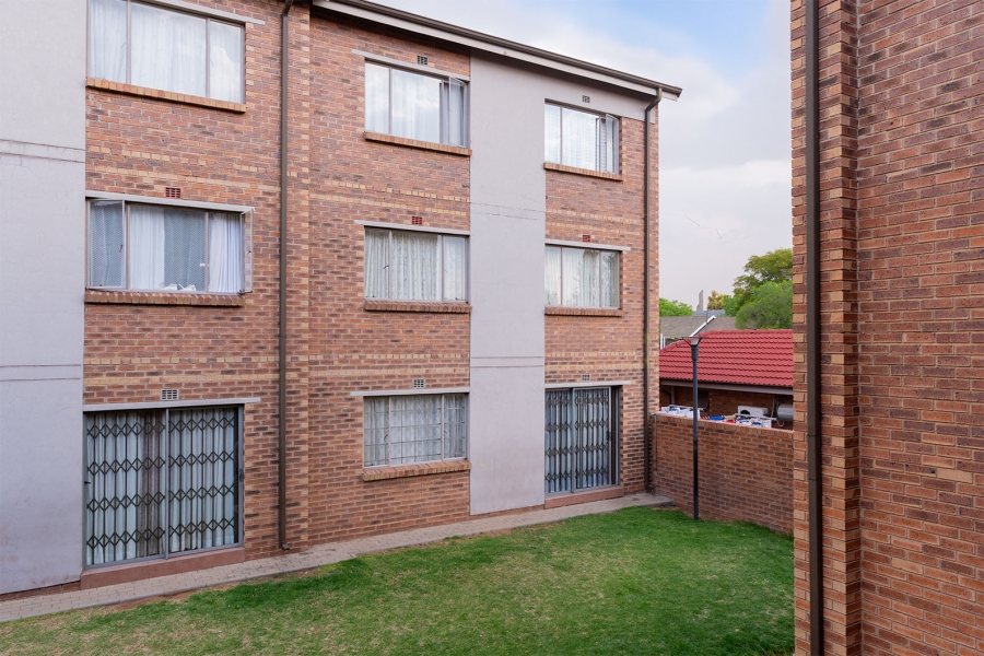 2 Bedroom Property for Sale in Edendale Gauteng