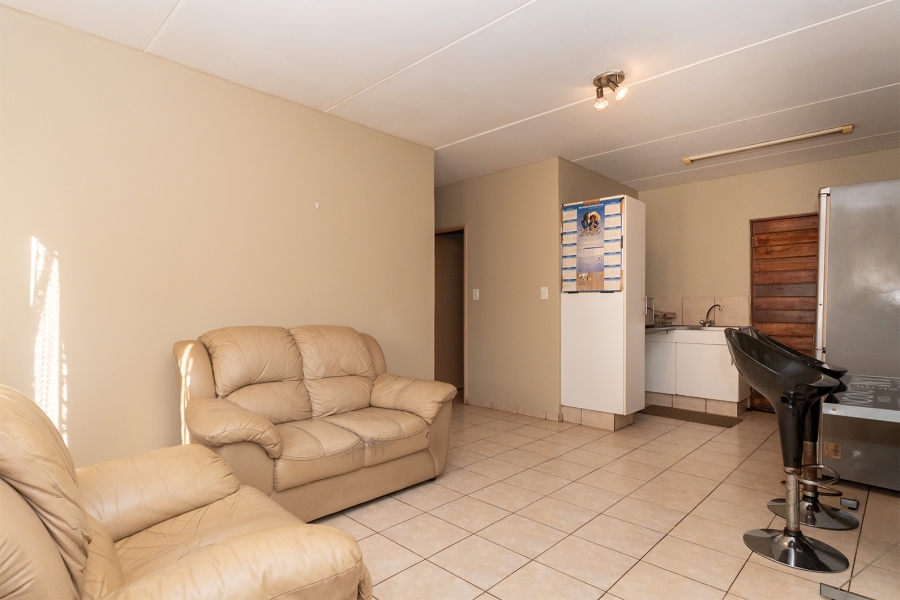 2 Bedroom Property for Sale in Edendale Gauteng