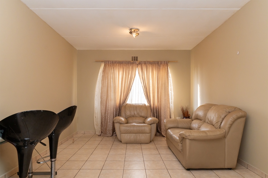 2 Bedroom Property for Sale in Edendale Gauteng