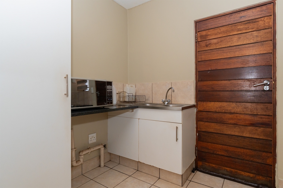 2 Bedroom Property for Sale in Edendale Gauteng