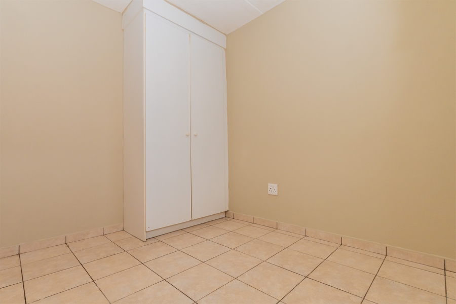 2 Bedroom Property for Sale in Edendale Gauteng