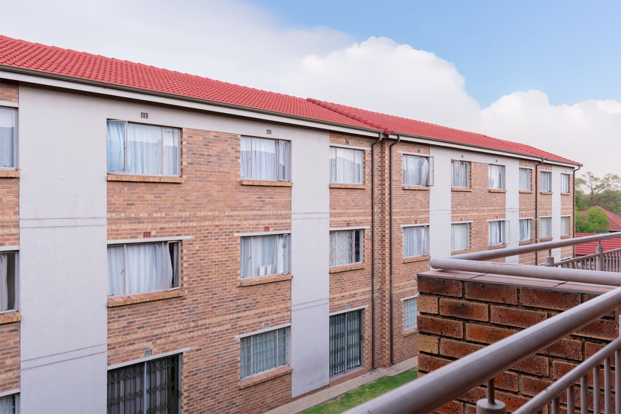 2 Bedroom Property for Sale in Edendale Gauteng