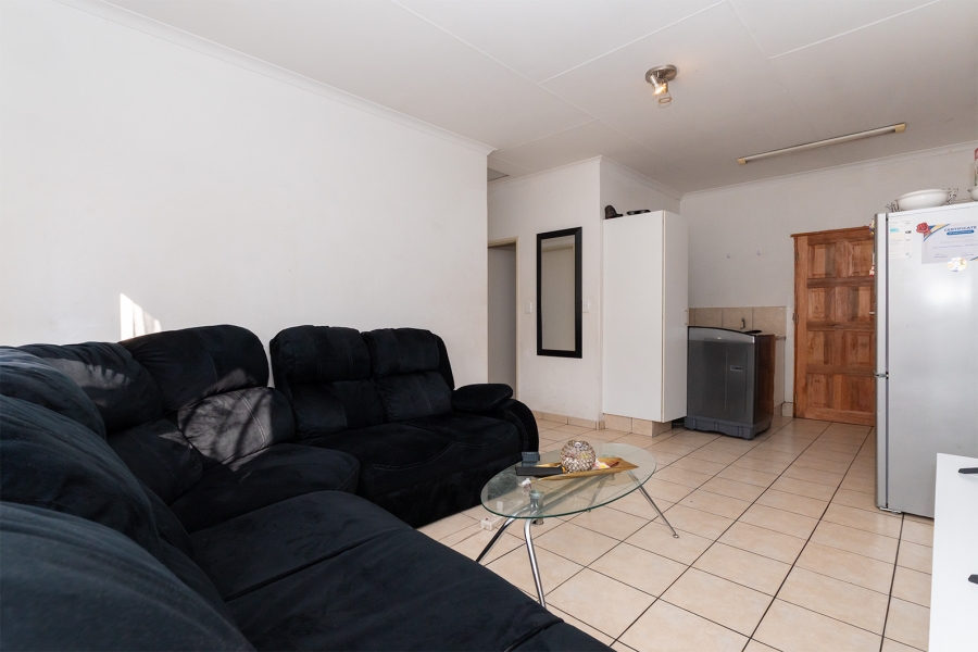 2 Bedroom Property for Sale in Edendale Gauteng