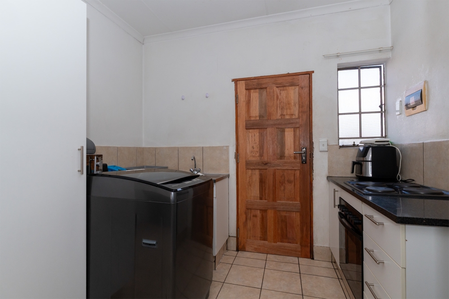 2 Bedroom Property for Sale in Edendale Gauteng