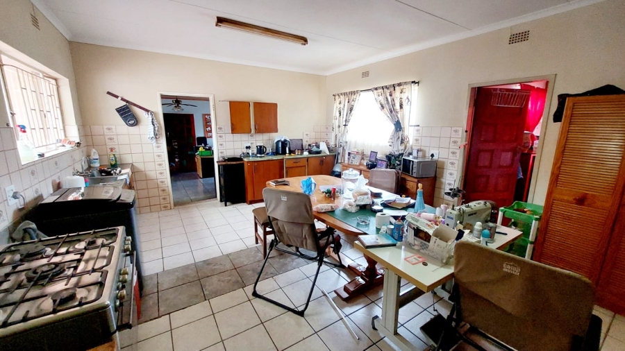 3 Bedroom Property for Sale in Helikonpark Gauteng