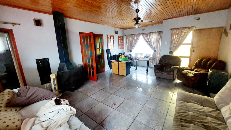 3 Bedroom Property for Sale in Helikonpark Gauteng