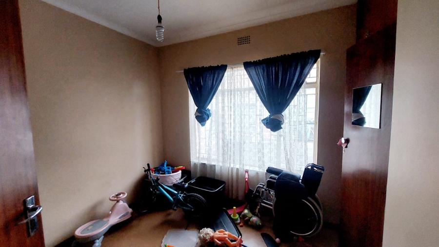 3 Bedroom Property for Sale in Helikonpark Gauteng