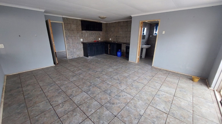 3 Bedroom Property for Sale in Helikonpark Gauteng