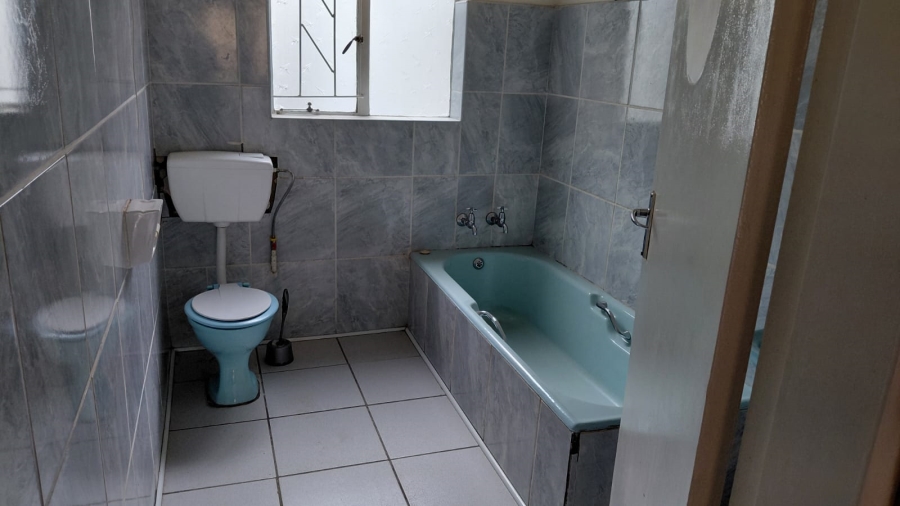 3 Bedroom Property for Sale in Greenhills Gauteng