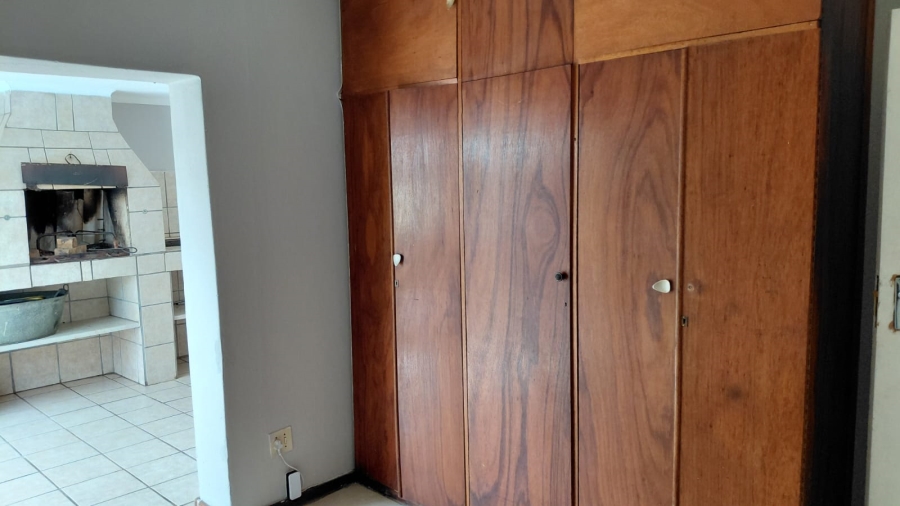 3 Bedroom Property for Sale in Greenhills Gauteng