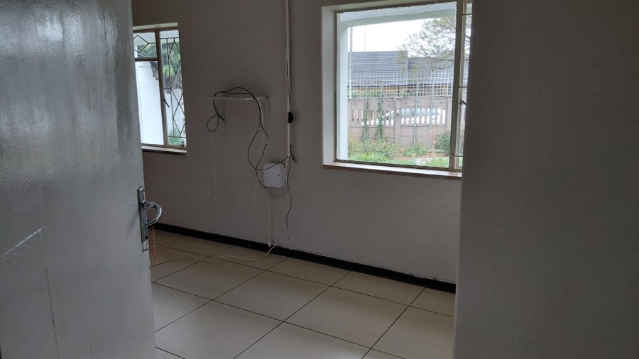 3 Bedroom Property for Sale in Greenhills Gauteng
