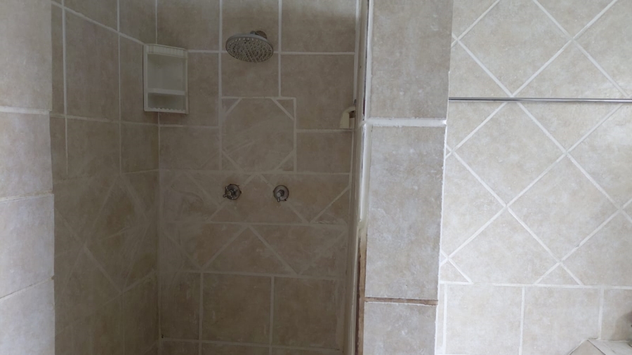 3 Bedroom Property for Sale in Greenhills Gauteng