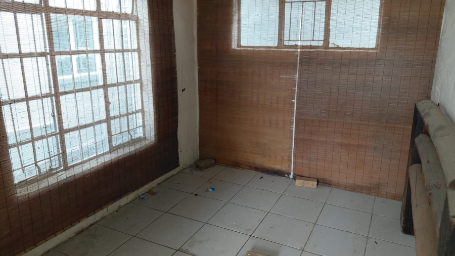 3 Bedroom Property for Sale in Greenhills Gauteng