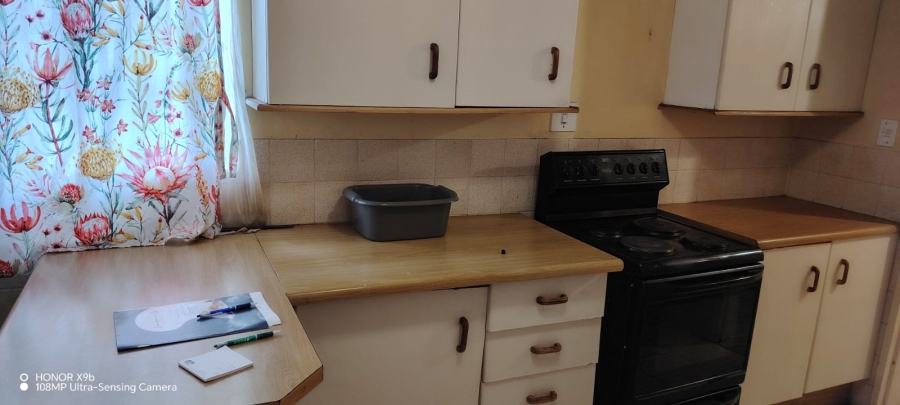 2 Bedroom Property for Sale in Toekomsrus Gauteng