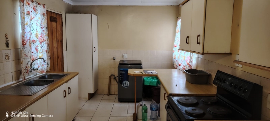 2 Bedroom Property for Sale in Toekomsrus Gauteng