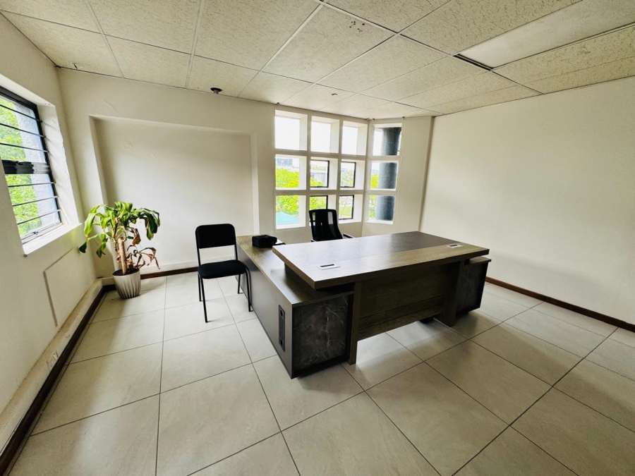 To Let Commercial Property for Rent in Vorna Valley Gauteng