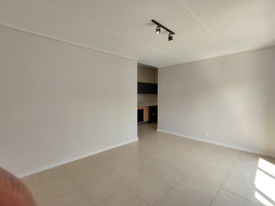 To Let 1 Bedroom Property for Rent in Mulbarton Gauteng
