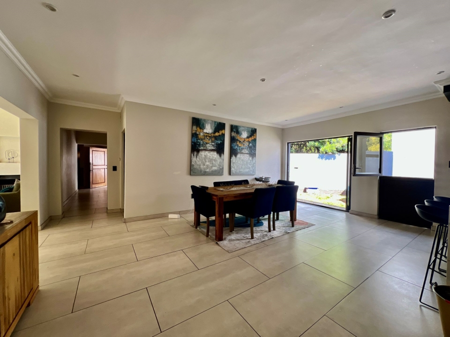 4 Bedroom Property for Sale in Waterkloof Ridge Gauteng