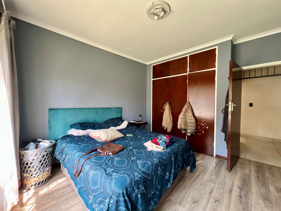 4 Bedroom Property for Sale in Waterkloof Ridge Gauteng