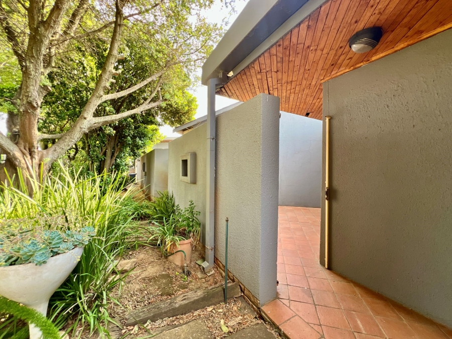 4 Bedroom Property for Sale in Waterkloof Ridge Gauteng