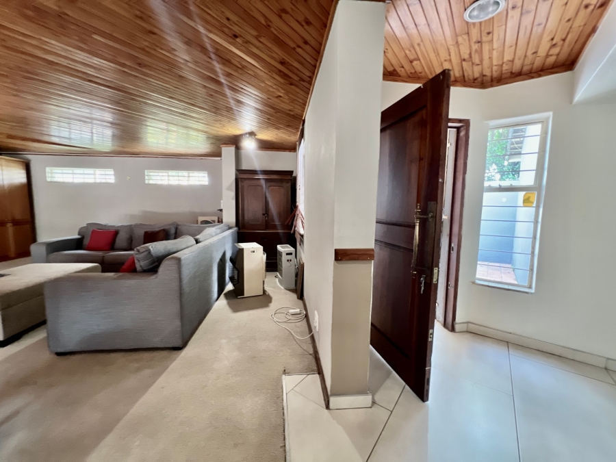 4 Bedroom Property for Sale in Waterkloof Ridge Gauteng