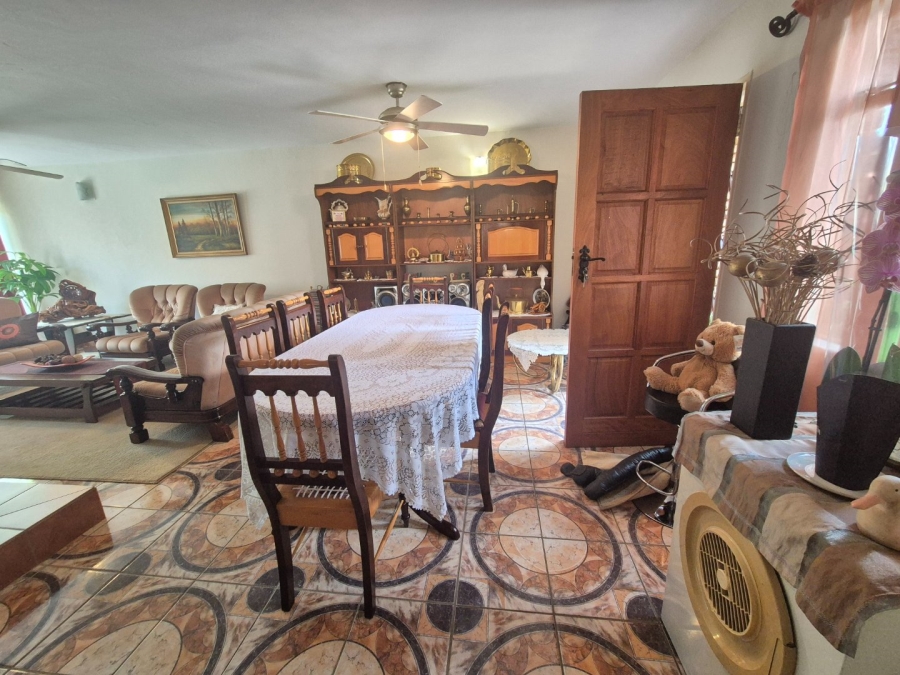 4 Bedroom Property for Sale in Pretoria North Gauteng