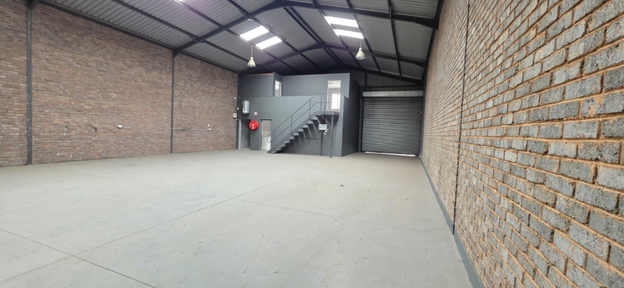Commercial Property for Sale in Dunswart Gauteng