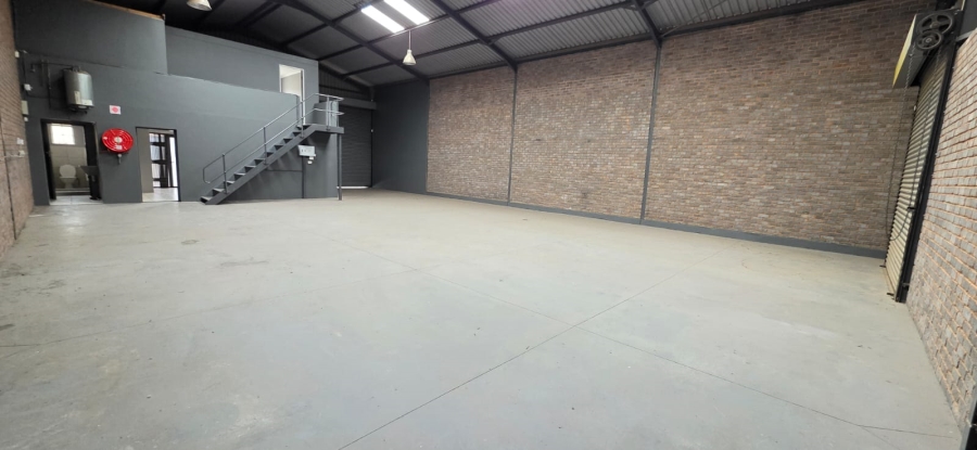 Commercial Property for Sale in Dunswart Gauteng