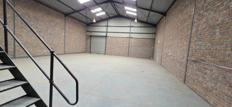 Commercial Property for Sale in Dunswart Gauteng