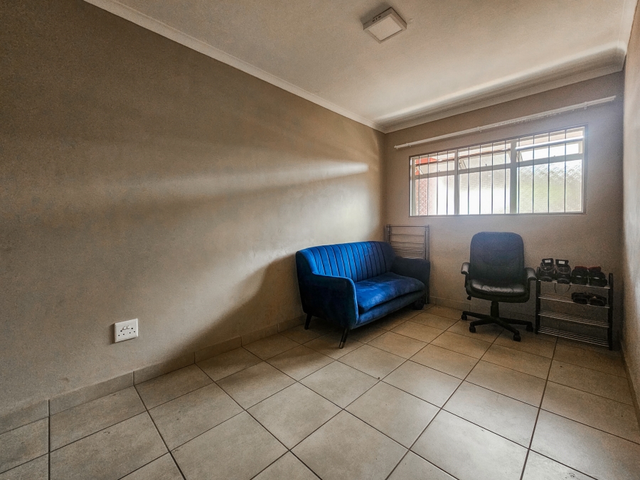 2 Bedroom Property for Sale in Montana Gauteng