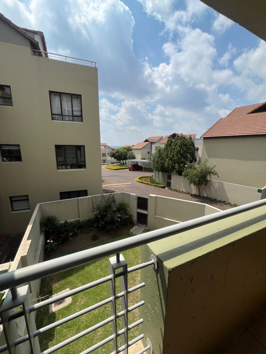1 Bedroom Property for Sale in Broadacres Gauteng