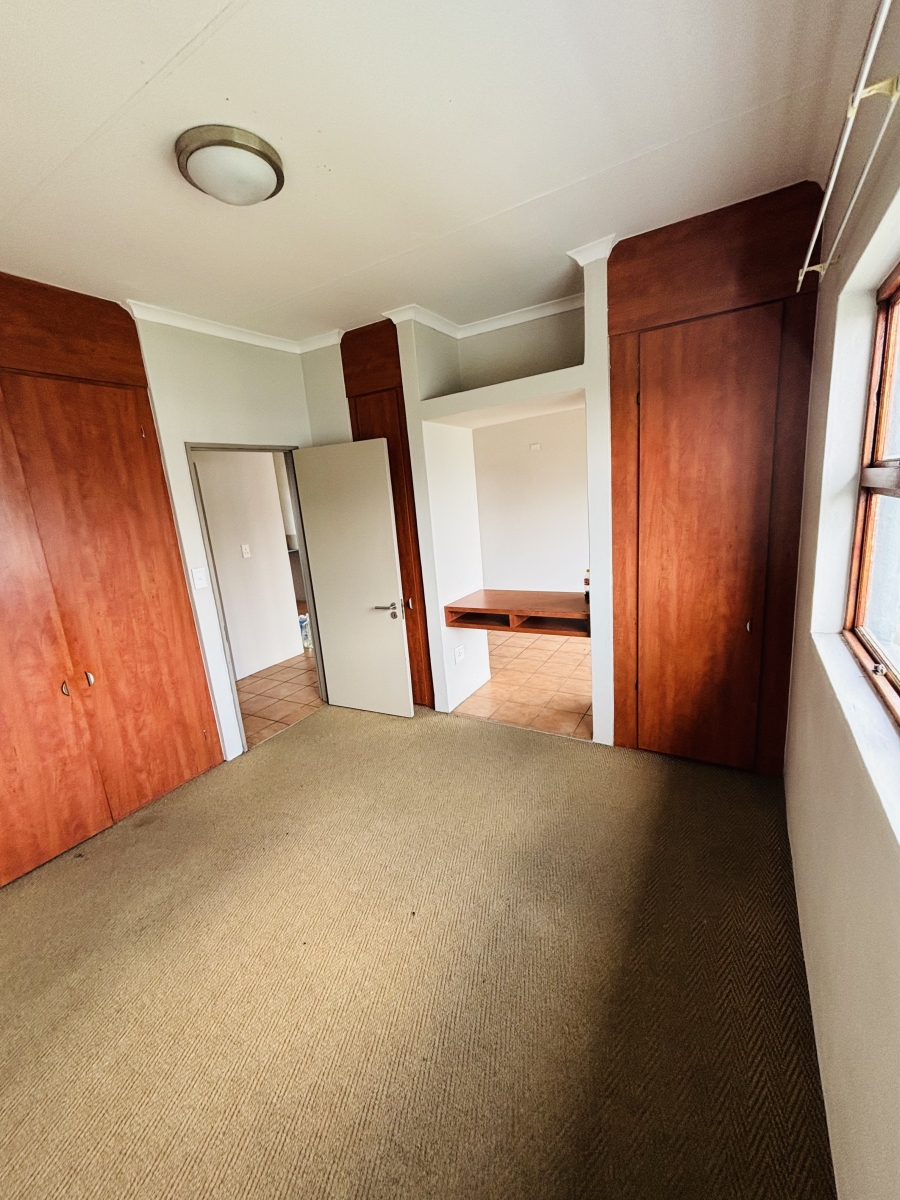 1 Bedroom Property for Sale in Carlswald Gauteng