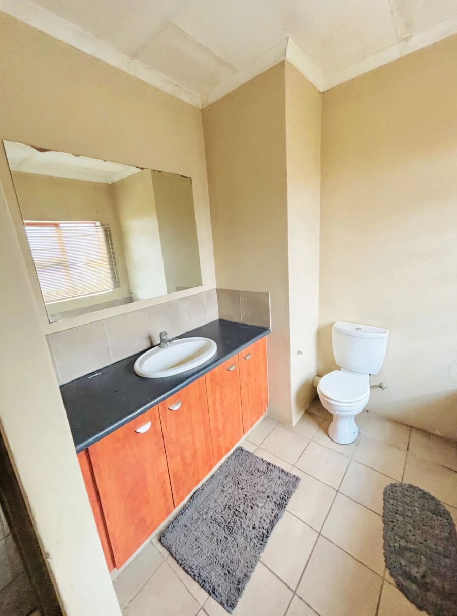 1 Bedroom Property for Sale in Carlswald Gauteng