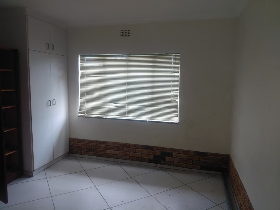 3 Bedroom Property for Sale in Boltonwold Gauteng